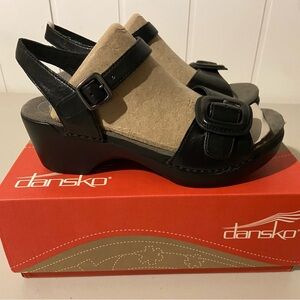 NEW Dansko Black Wedge Sandals EU 38/US 7.5